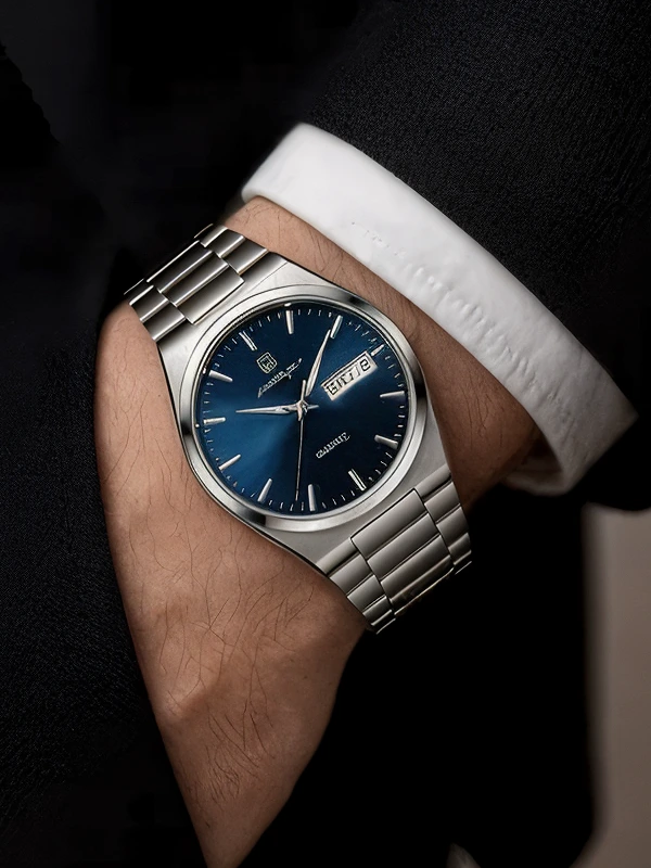 VERSAILLES TIMEPIECES™
